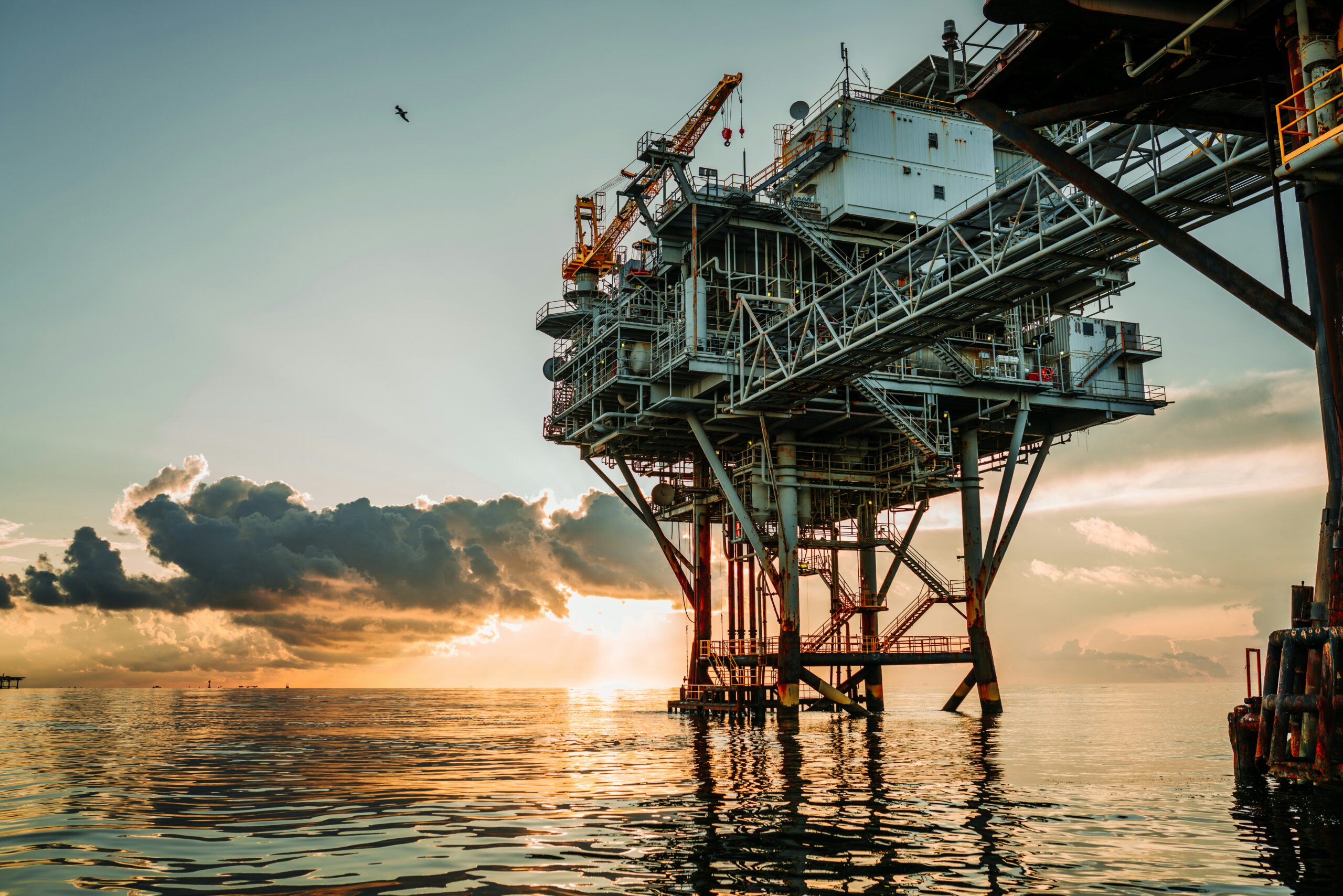 Labour approves Jackdaw gas field amid energy price surge